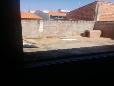 Casa para Venda, em Presidente Prudente, bairro Uep5-S.2, 2 dormitrios, 1 banheiro, 1 vaga