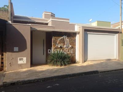 Casa para Venda, em Pirapozinho, bairro Residencial Porto Seguro, 3 dormitrios, 3 banheiros, 1 sute, 2 vagas
