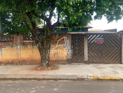 Casa para Locao, em Anhumas, bairro Centro, 2 dormitrios, 1 banheiro